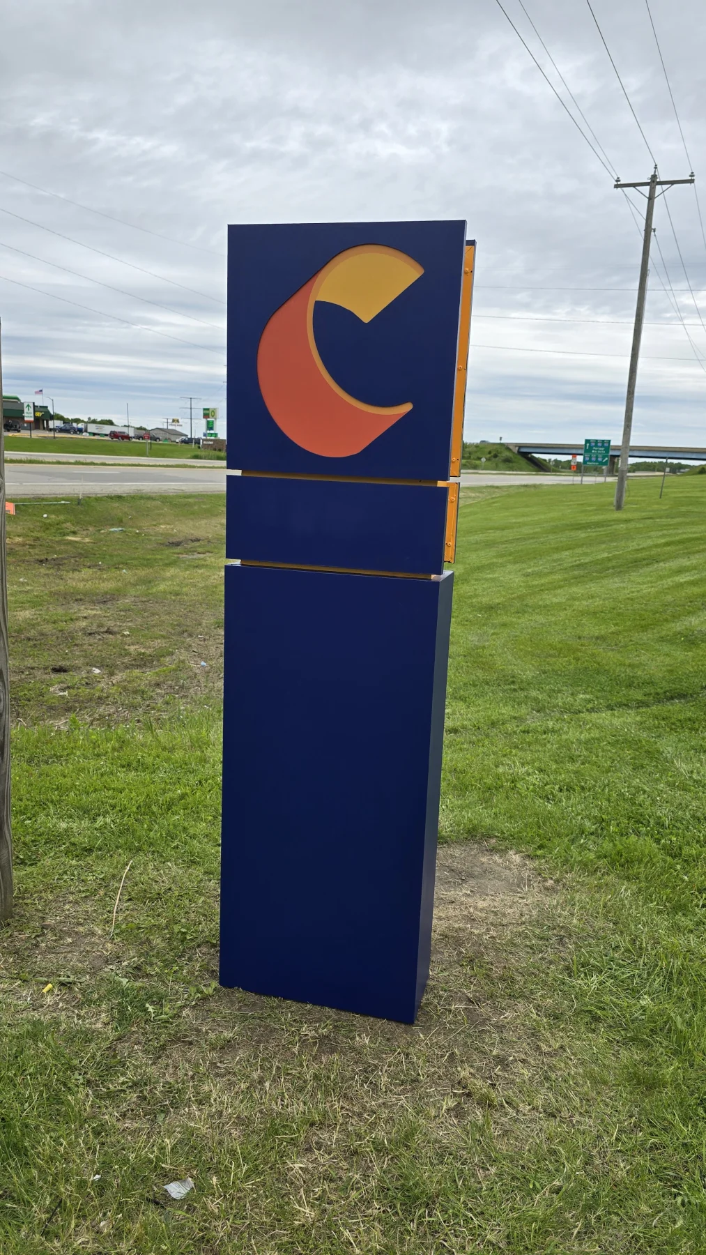 Custom storefront sign fabricated and installed by Sign20 — Baraboo, Wisconsin